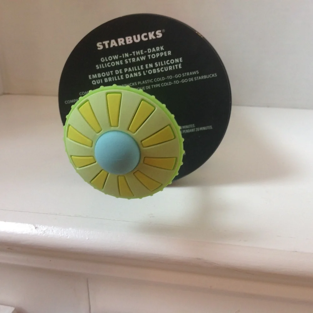Starbucks UFO Pumpkin Tumbler Glow in the Dark
